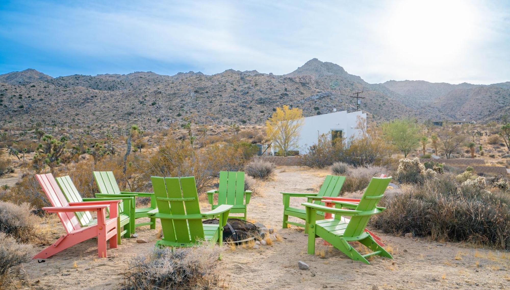 Experience Desert Serenity Gateway To Joshua Tree Luaran gambar