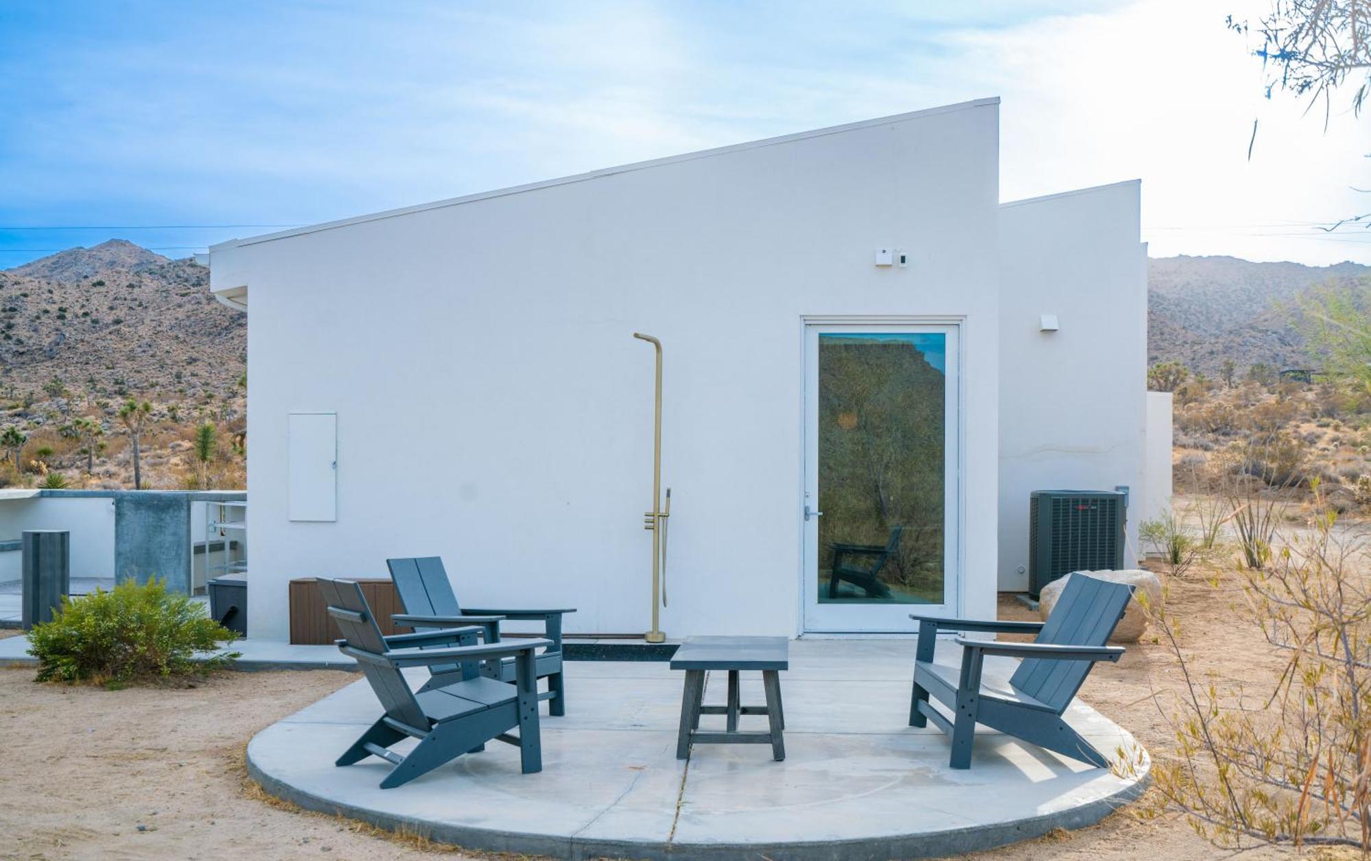 Experience Desert Serenity Gateway To Joshua Tree Luaran gambar