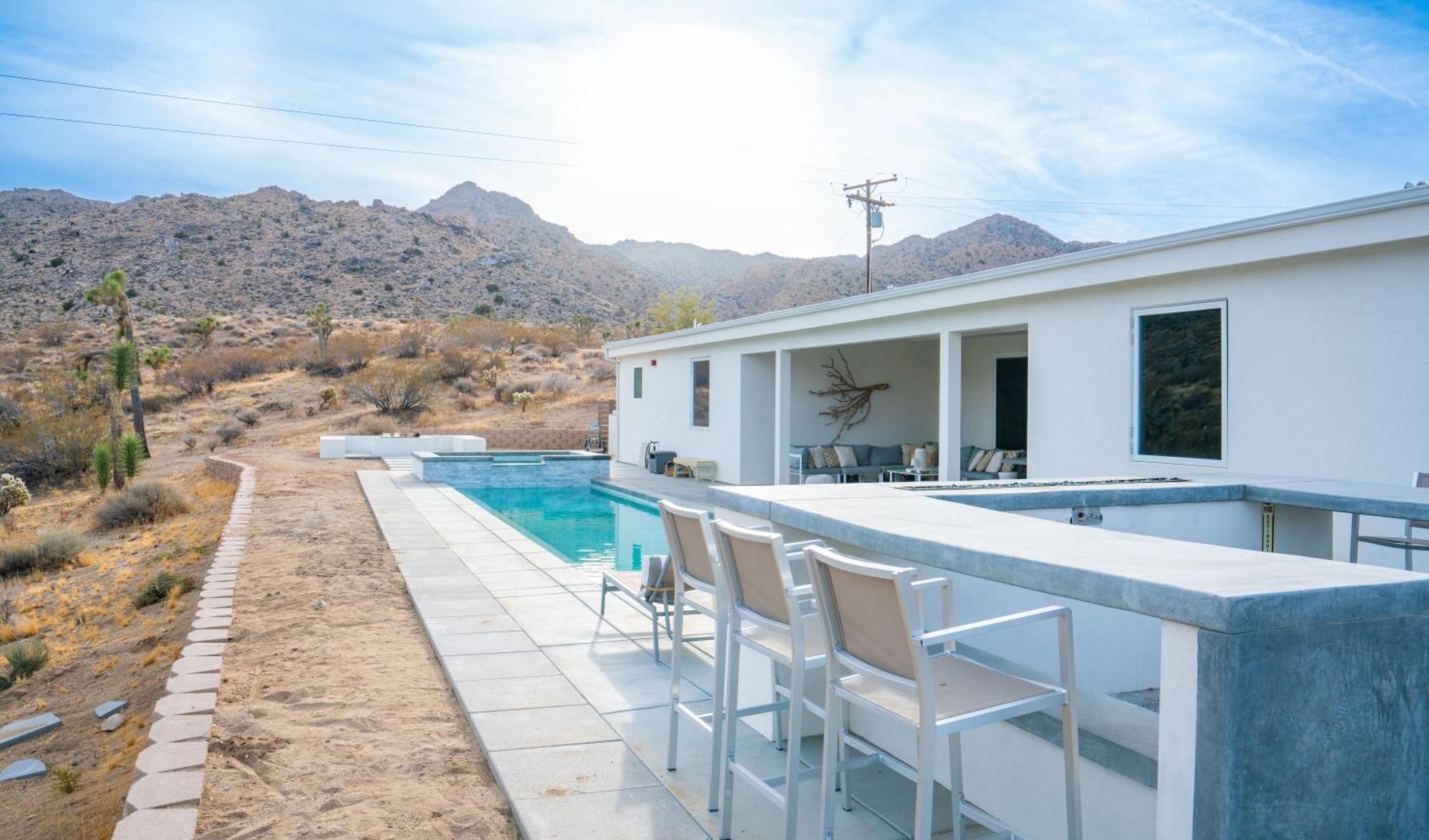 Experience Desert Serenity Gateway To Joshua Tree Luaran gambar