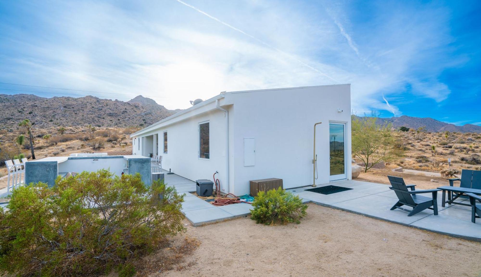 Experience Desert Serenity Gateway To Joshua Tree Luaran gambar