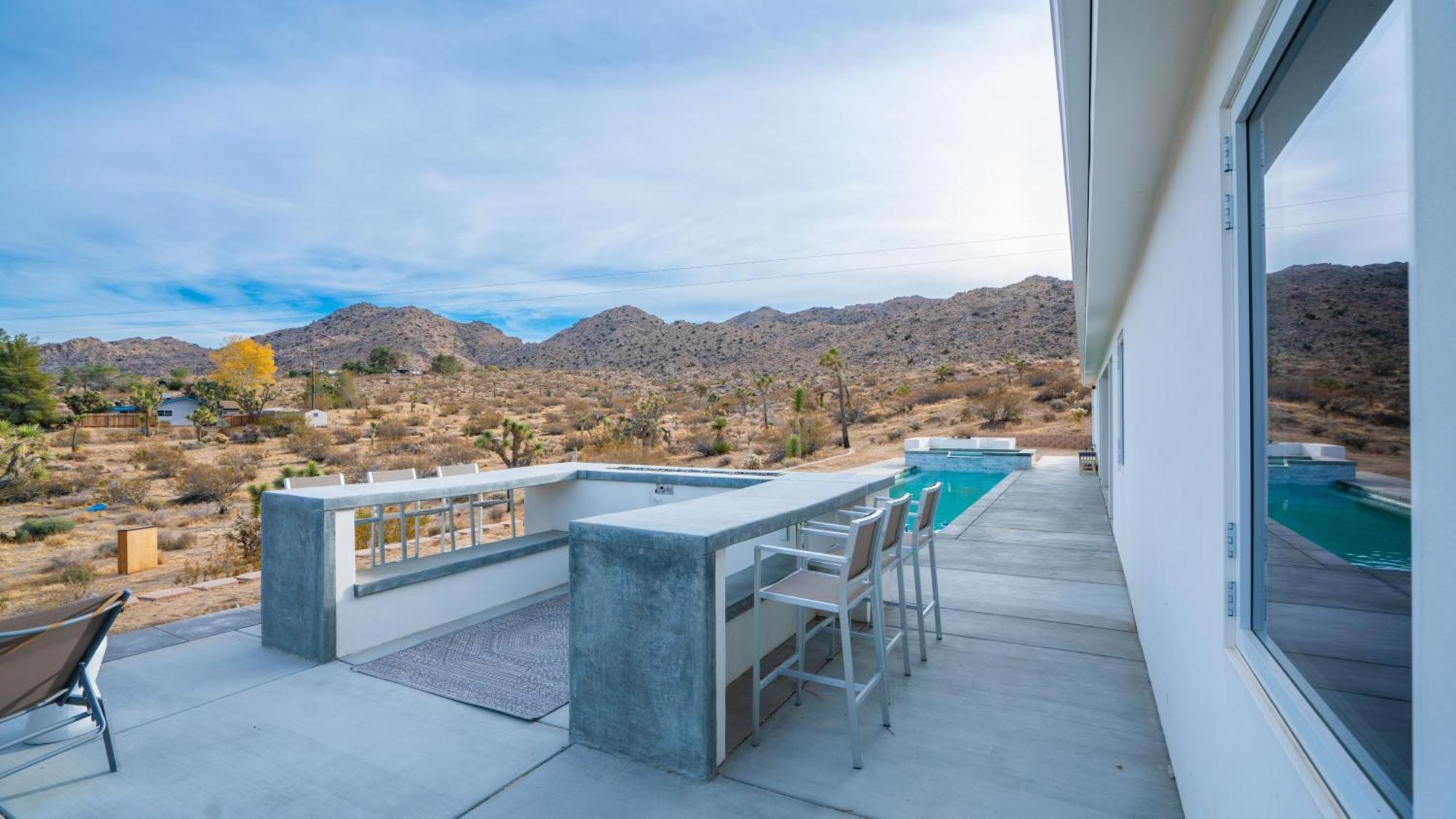 Experience Desert Serenity Gateway To Joshua Tree Luaran gambar