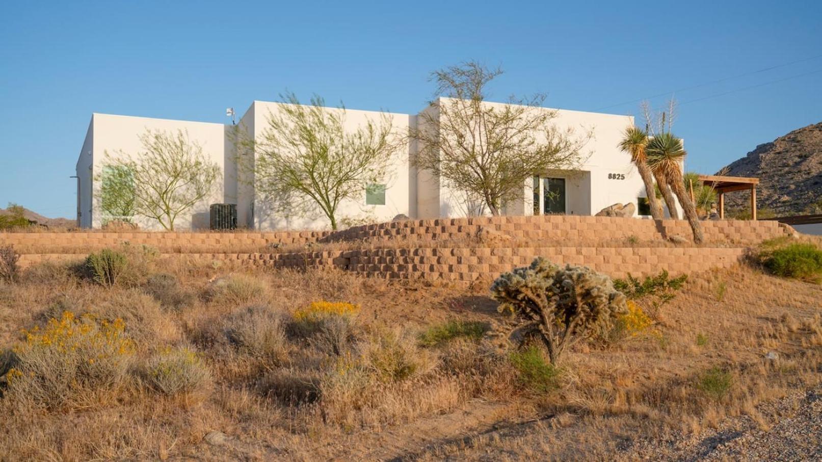 Experience Desert Serenity Gateway To Joshua Tree Luaran gambar
