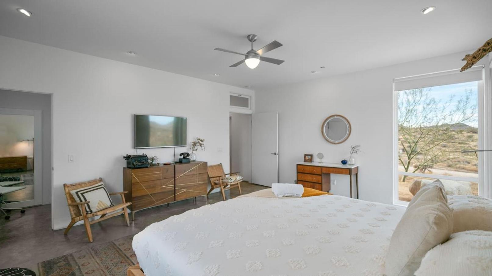 Experience Desert Serenity Gateway To Joshua Tree Luaran gambar
