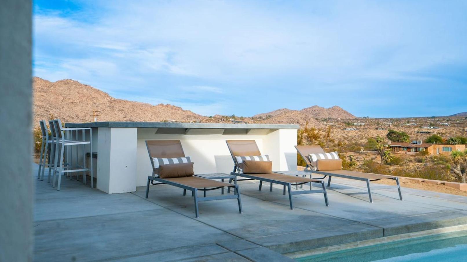 Experience Desert Serenity Gateway To Joshua Tree Luaran gambar